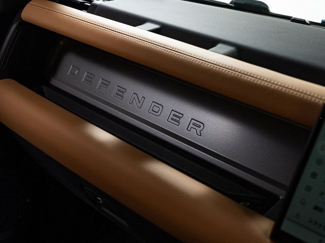 ROVER ROVER DEFENDER 2025