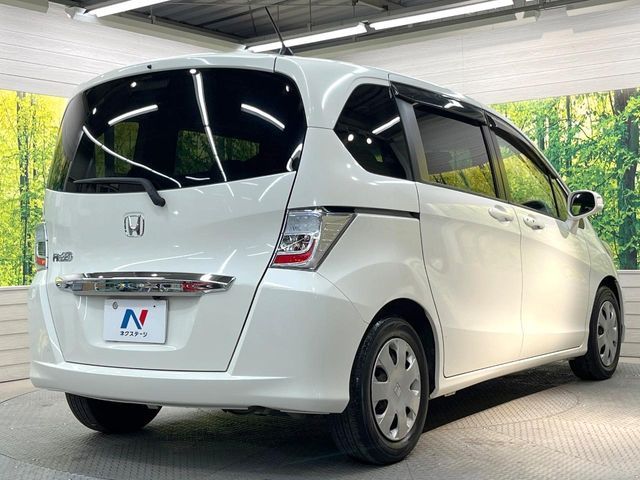 HONDA FREED 2012