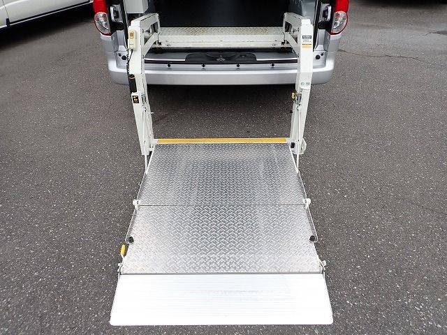 NISSAN NV200 VANETTE van 2018