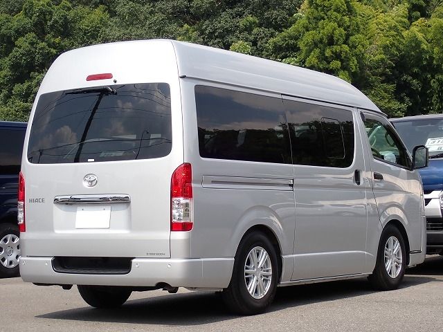 TOYOTA HIACE van 1.25t 2WD 2020