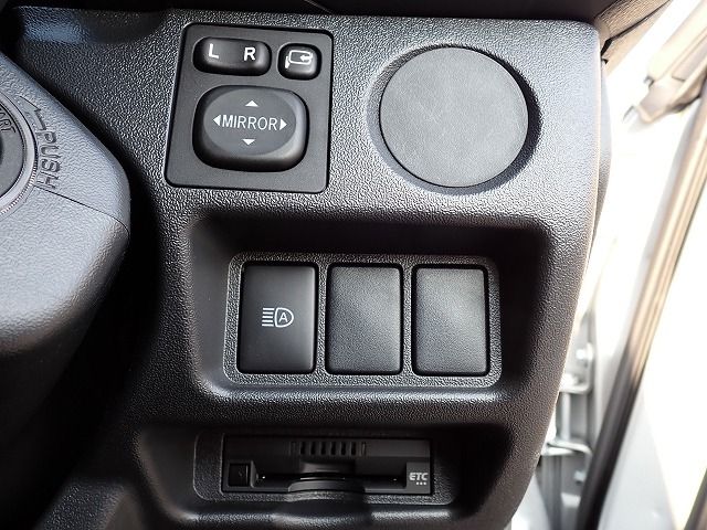 TOYOTA HIACE van 1.25t 2WD 2020