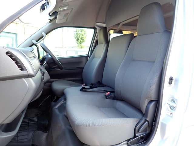 TOYOTA HIACE van 1.25t 2WD 2020