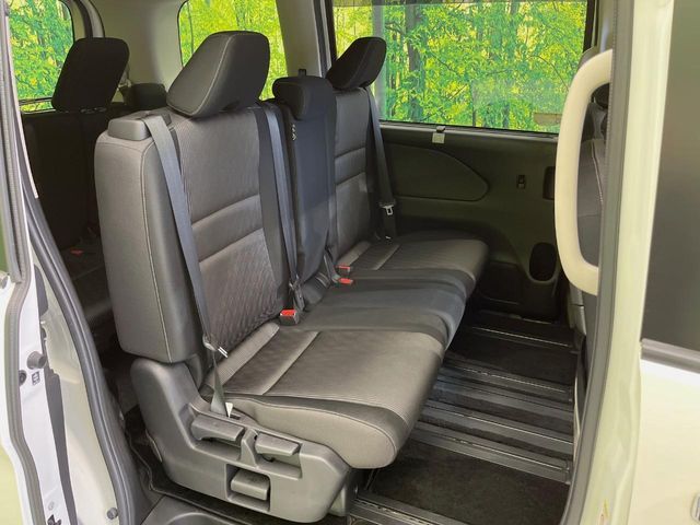 NISSAN SERENA  S-HYBRID 2020