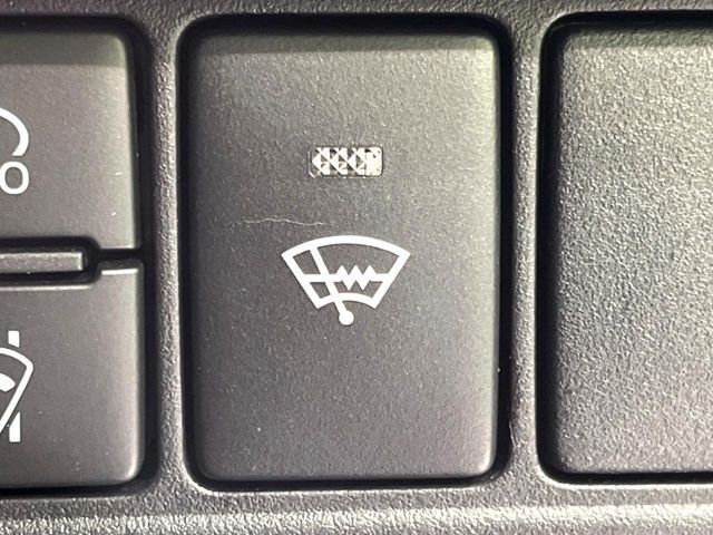 TOYOTA VOXY 4WD 2018