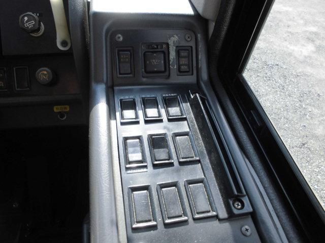 HINO Blue Ribbon 2002