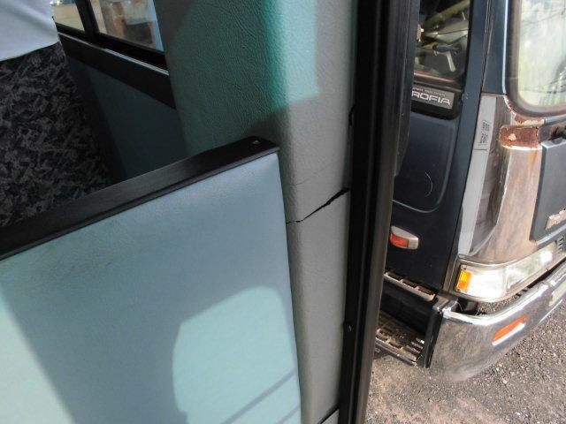 HINO Blue Ribbon 2002