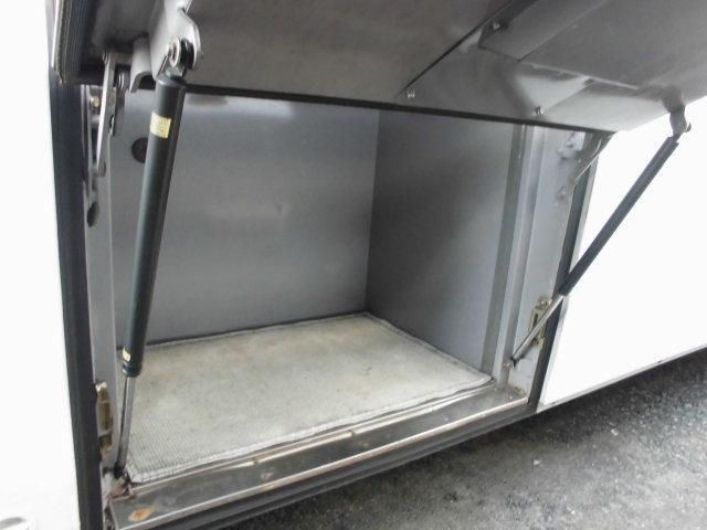 HINO Blue Ribbon 2002