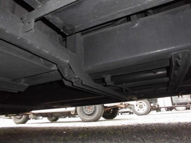 HINO Blue Ribbon 2002