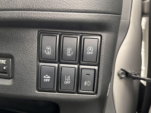 SUZUKI Spacia custom Z 2017