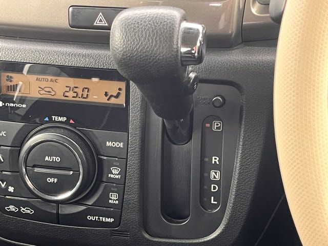 SUZUKI Spacia custom Z 2017