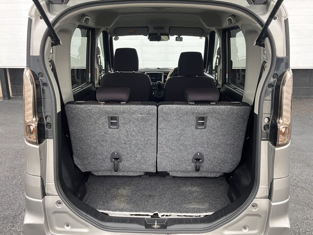 SUZUKI Spacia custom Z 2017