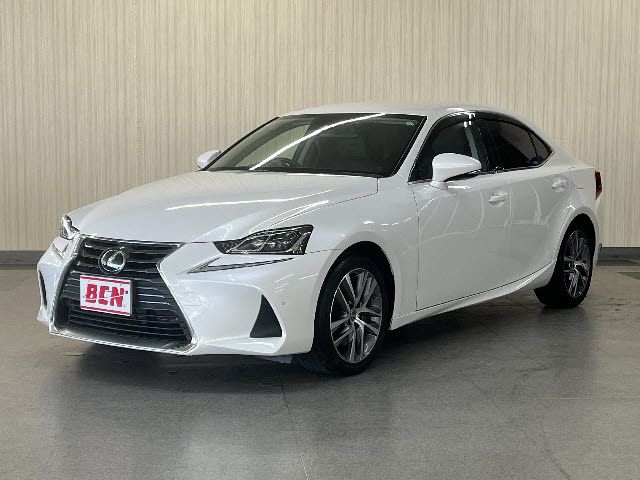 TOYOTA LEXUS IS300 2018