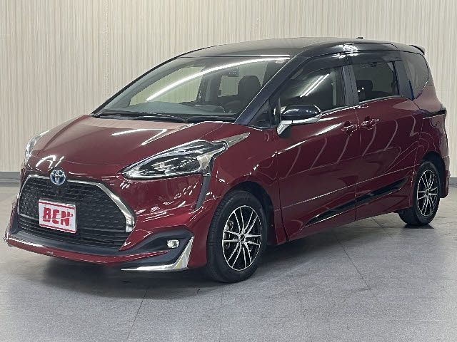 TOYOTA SIENTA HYBRID 2022