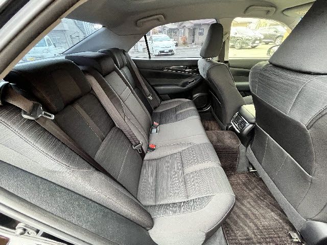 TOYOTA CROWN sedan 2013