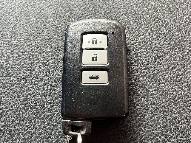 TOYOTA CROWN sedan 2013