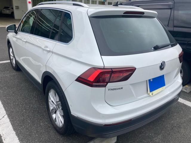 VOLKSWAGEN VOLKSWAGEN TIGUAN 2019