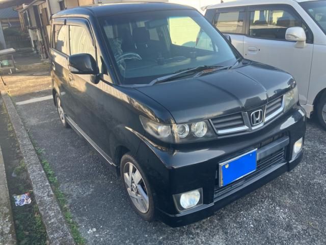 HONDA ZEST SPARK 2011