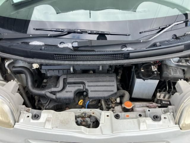 DAIHATSU TANTO 4WD 2011