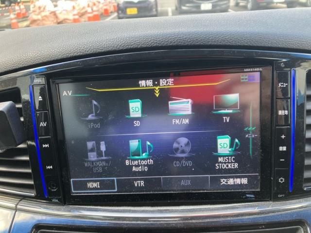 NISSAN ELGRAND  4WD 2015