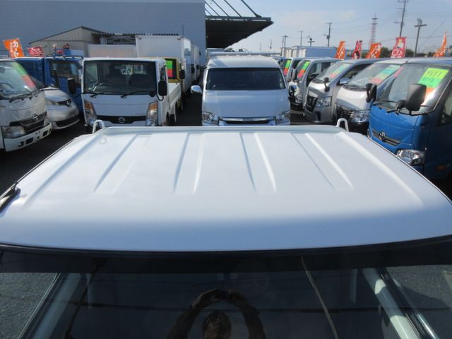 NISSAN CLIPPER truck 2010