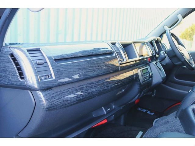 TOYOTA HIACE wagon 2019