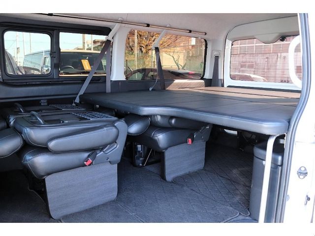 TOYOTA HIACE wagon 2018