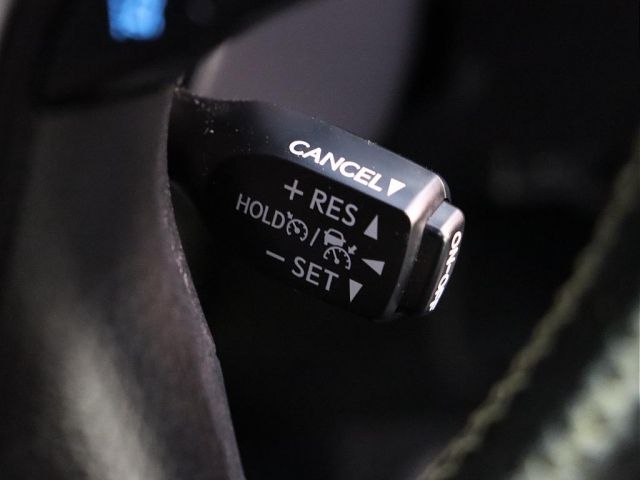 TOYOTA LANDCRUISER PRADO 2018