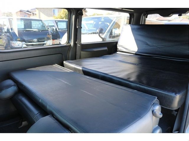 TOYOTA HIACE van 2WD 2021