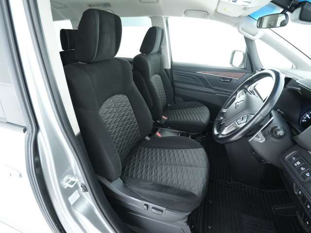 MITSUBISHI DELICA D:5 4WD 2019