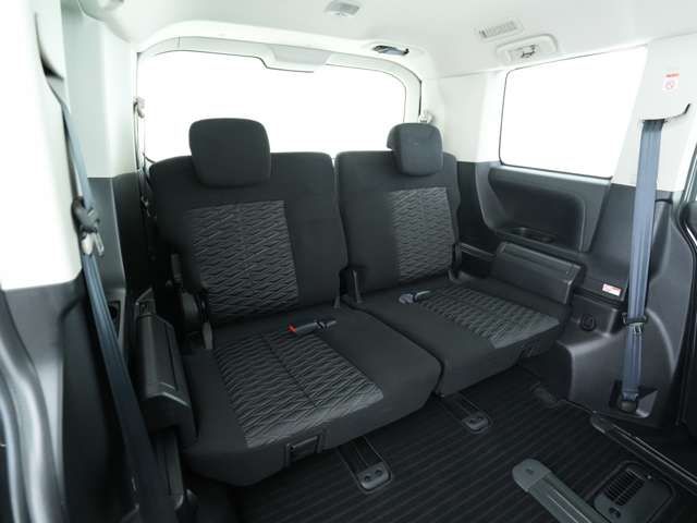 MITSUBISHI DELICA D:5 4WD 2019