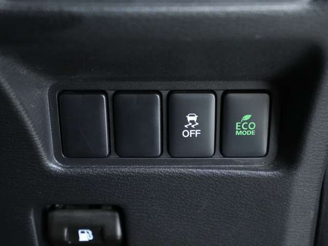 MITSUBISHI DELICA D:5 4WD 2019