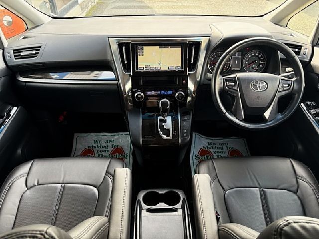 TOYOTA ALPHARD 2017