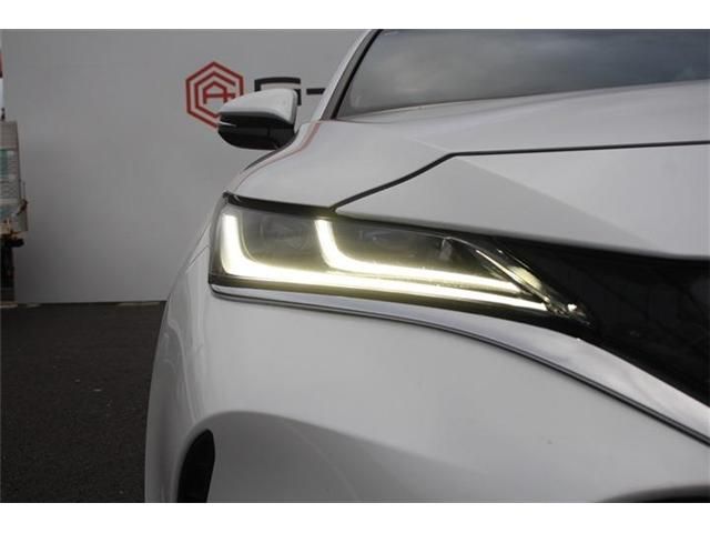 TOYOTA HARRIER HYBRID 2023