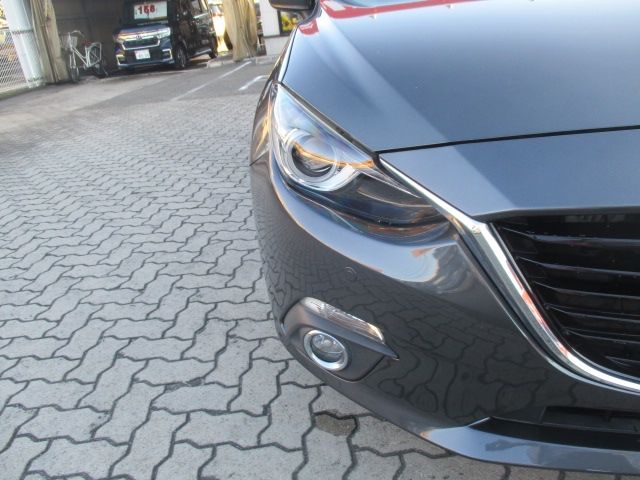 MAZDA AXELA HYBRID 2014