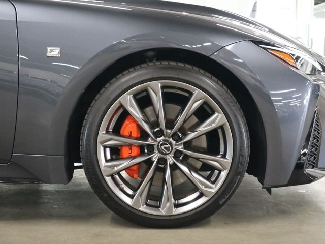 TOYOTA LEXUS IS300h 2021