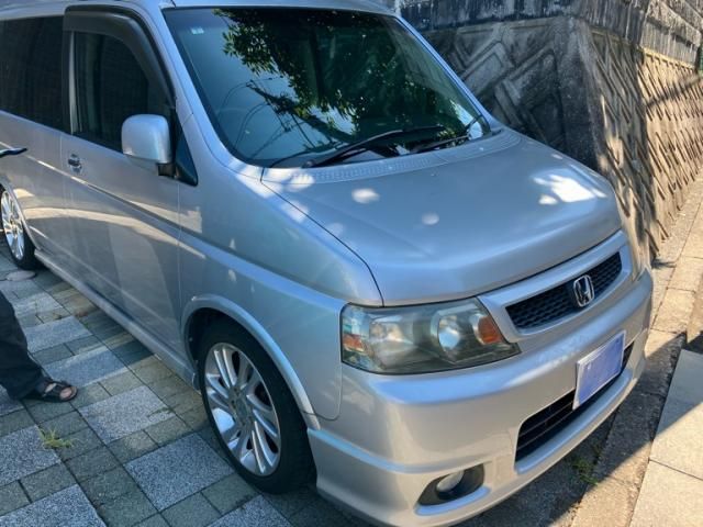 HONDA STEPWAGON SPADA 2005