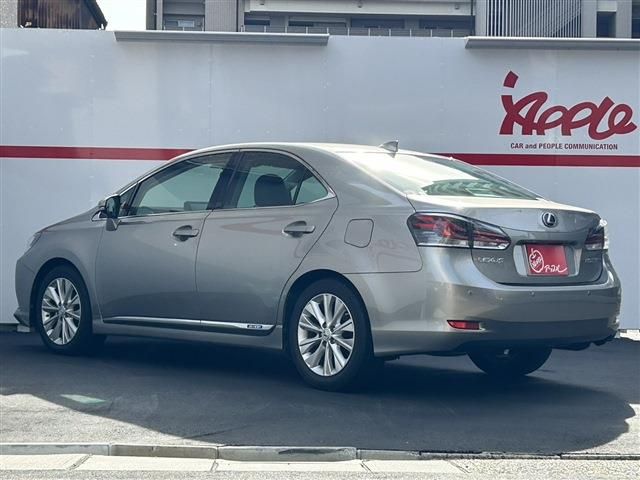 TOYOTA LEXUS HS250h 2016