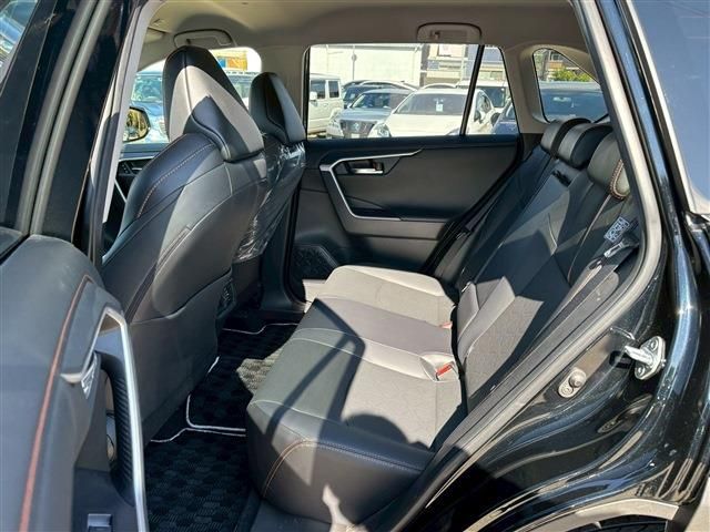 TOYOTA RAV4 4WD 2023