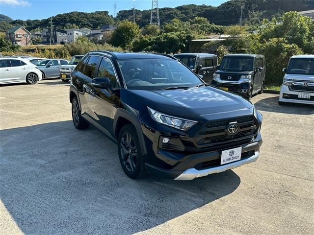 TOYOTA RAV4 4WD 2023