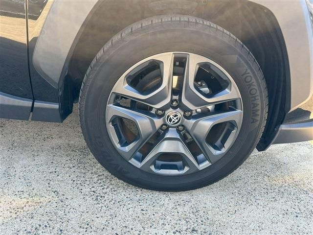 TOYOTA RAV4 4WD 2023