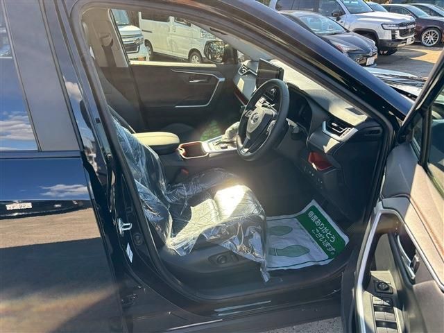TOYOTA RAV4 4WD 2023
