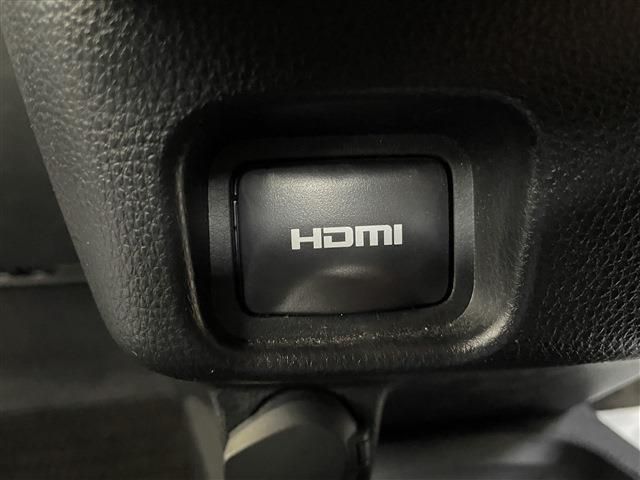 TOYOTA NOAH HYBRID 4WD 2023