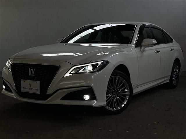 TOYOTA CROWN sedan hybrid 4WD 2021