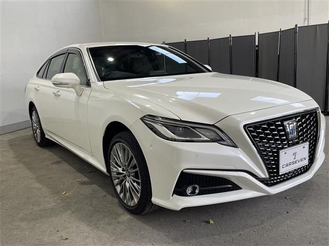 TOYOTA CROWN sedan hybrid 4WD 2021