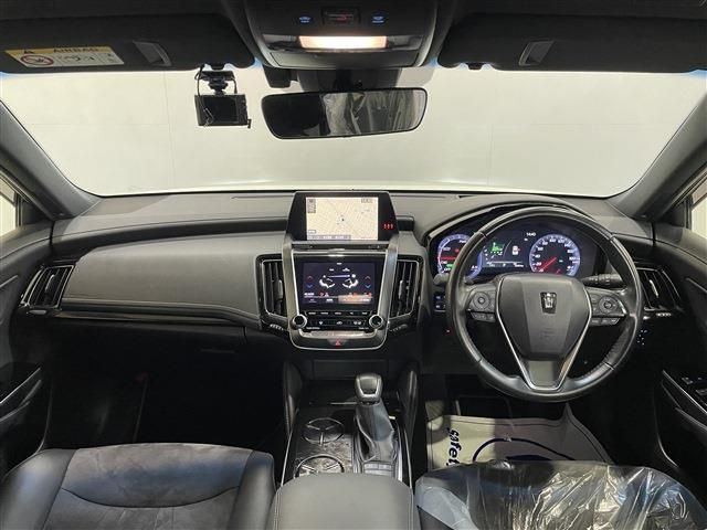 TOYOTA CROWN sedan hybrid 4WD 2021