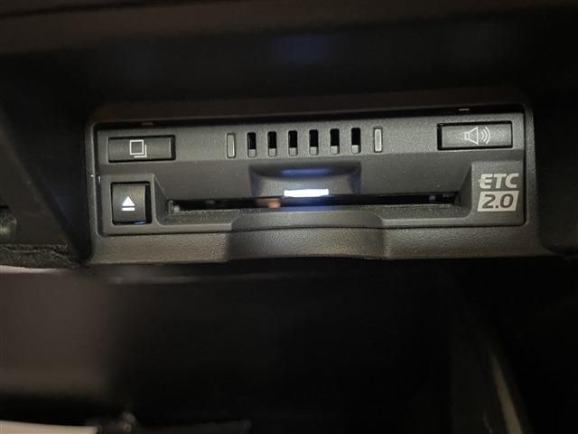 TOYOTA CROWN sedan hybrid 4WD 2021