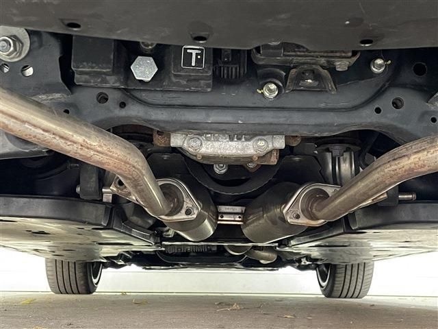 TOYOTA CROWN sedan hybrid 4WD 2021