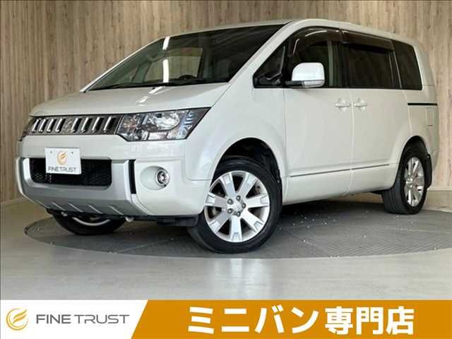 MITSUBISHI DELICA D:5 4WD 2012