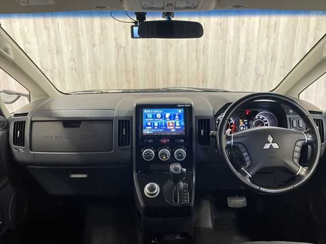MITSUBISHI DELICA D:5 4WD 2012