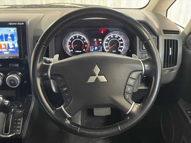 MITSUBISHI DELICA D:5 4WD 2012